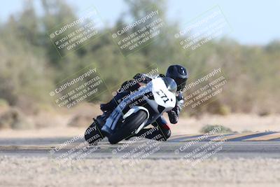 media/Nov-02-2025-CVMA (Sun) [[337aff29ab]]/Race 8-Formula Lightweight Twins Shootout/